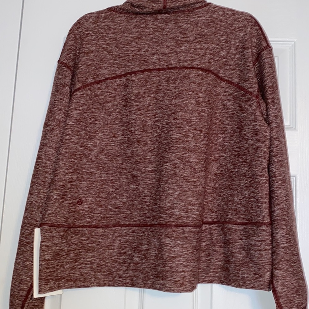 Lululemon - Picture 6 of 6